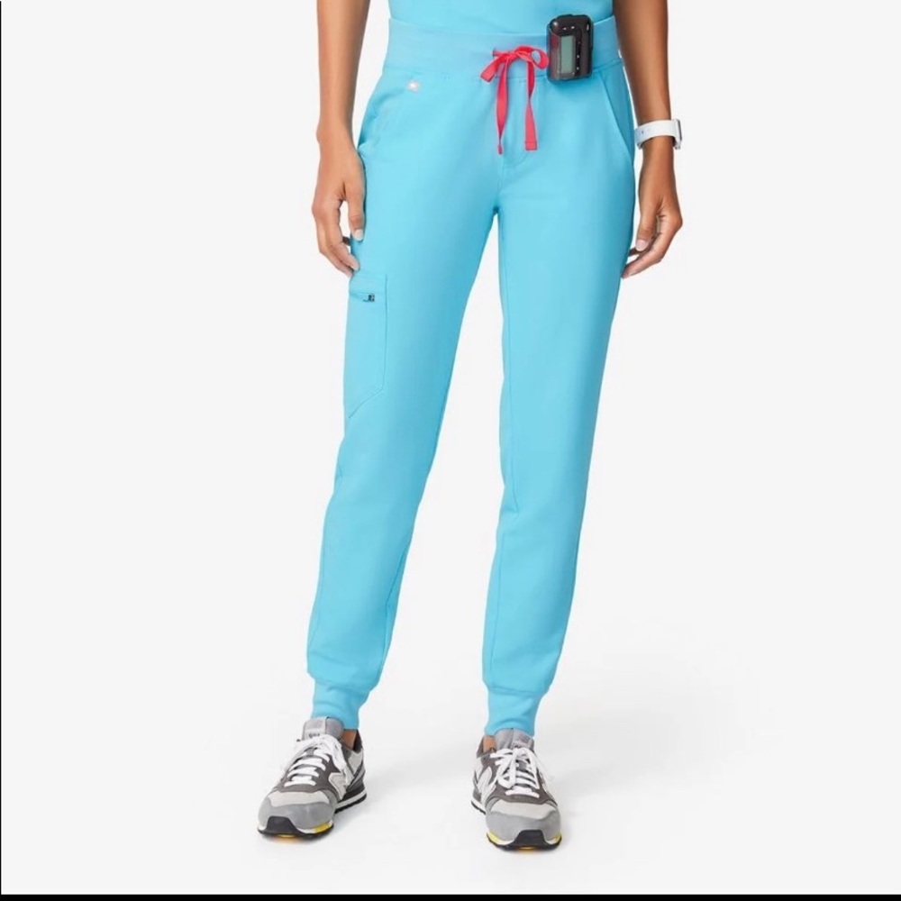 Figs Neon Blue